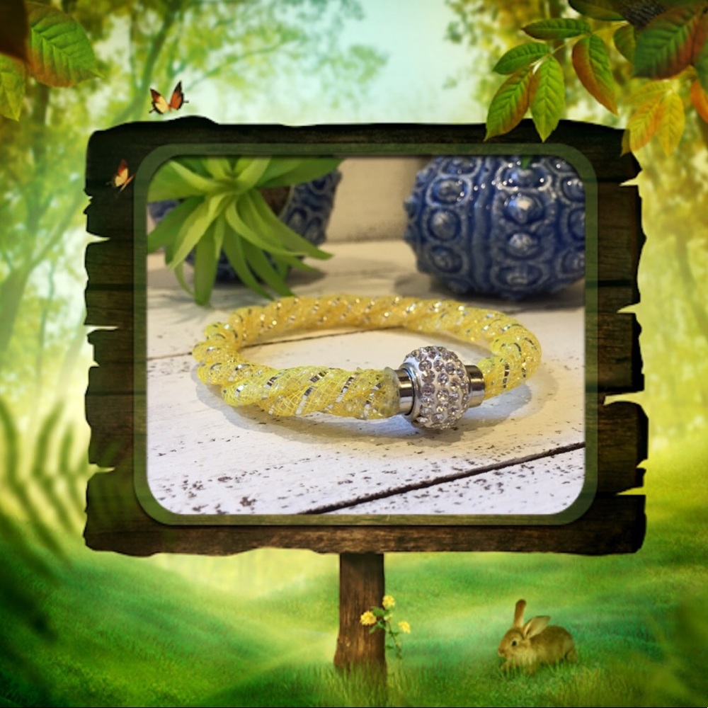 Diamond Mesh Magnet Bracelet - Picture 3 of 6
